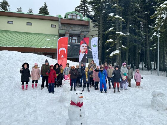 Çocuklar kış neşesiyle buluştu