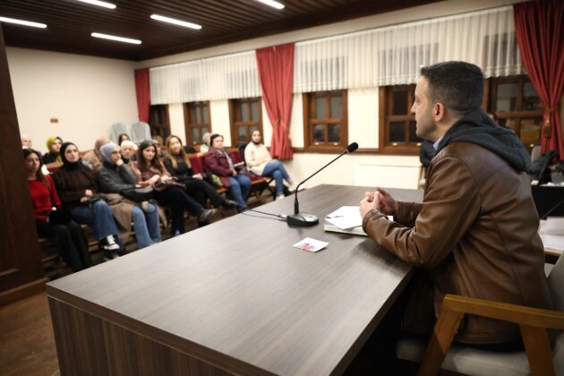 Osmangazi’de “Bizi ‘Biz’ Yapan Hikayeler” konuşuldu