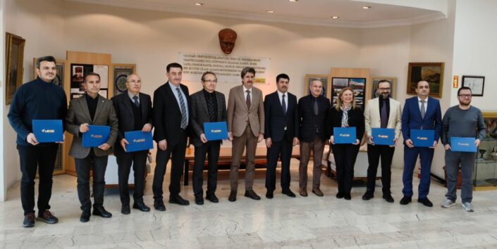 Bursa Uludağ Üniversitesi Meslek Yüksekokullarının akreditasyon başarısı