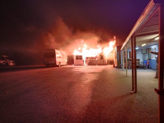 Minibüs duraklarında yangın paniği