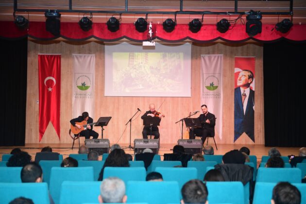 Osmangazi’de duygu dolu anma programı