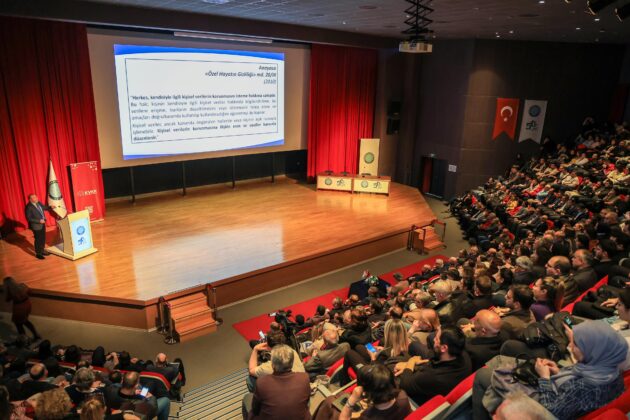 BUÜ’de dijital mahremiyet eğitimi