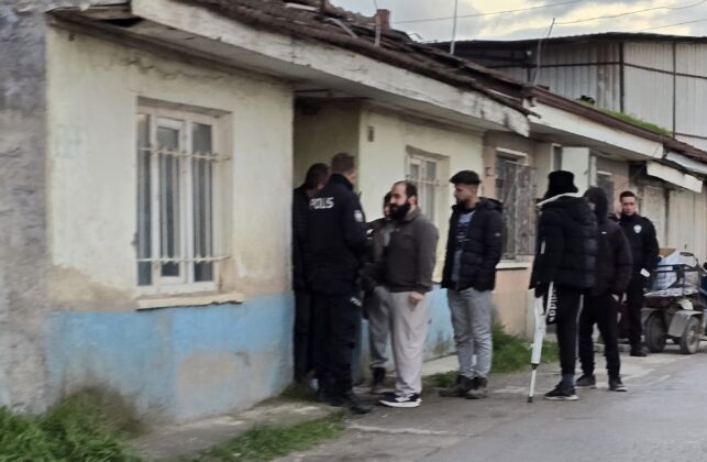 70 yaşındaki adam evinde ölü bulundu