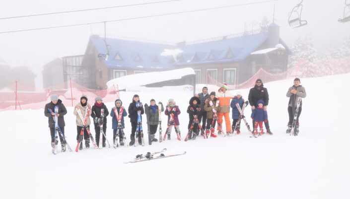 Osmangazili çocuklara kayak sürprizi