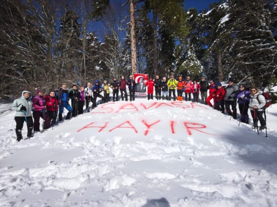 Zirvelerden Meclis’e uzanan tepki ve savaşa hayır