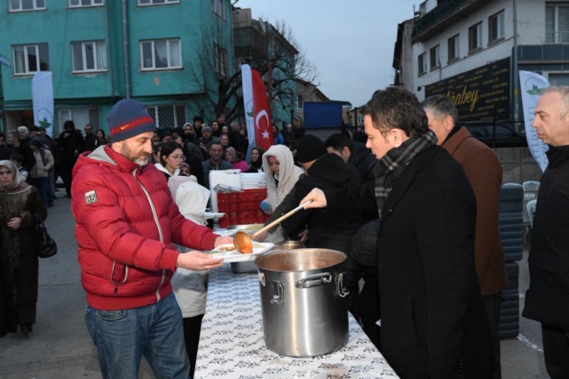 Osmangazi’de gönül sofraları büyüyor