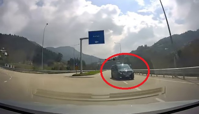 Faciadan kıl payı kurtuldular!