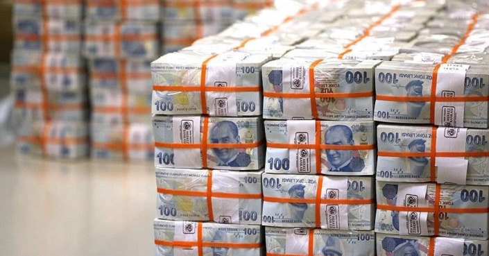 Bütçe 338,7 milyar TL açık verdi