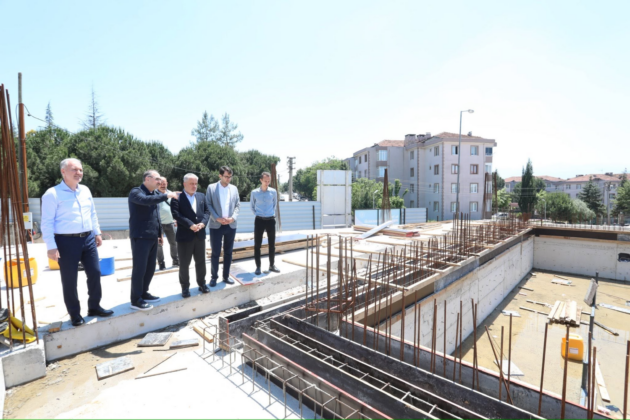 İnegöl’de yapımı süren projeler yerinde incelendi