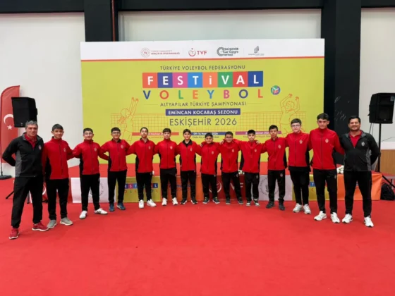 İnegöl’ün genç voleybolcuları Şampiyonaya veda etti