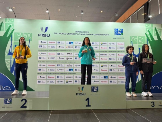 BUÜ’lü milli sporcu Nazlı Karakuş dünya şampiyonu