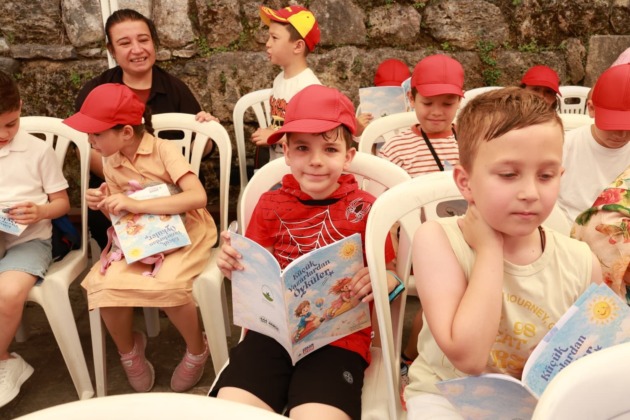 Osmangazi’de çocuklara kitap ve tarih sevgisi aşılanıyor