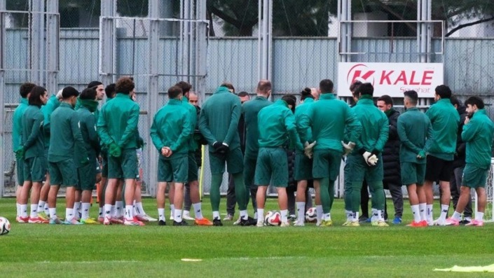 Bursaspor’da yeni sezon mesaisi başlıyor