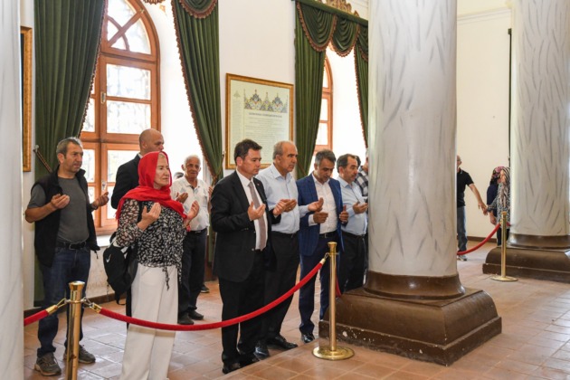 Sultan I. Murad Hüdavendigâr dualarla anıldı