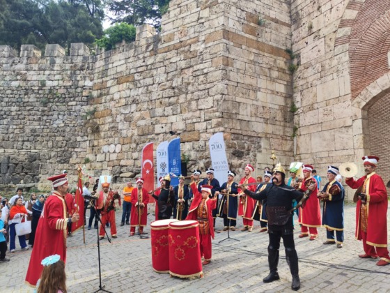 Saltanat Kapı’dan mehter sesleri yükseldi