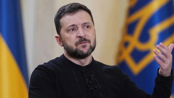 Zelenskiy’nin yüksek devlet nişanı geri alındı
