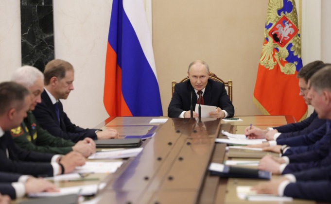 Putin: Tamamen yasaklamayı değerlendiriyoruz