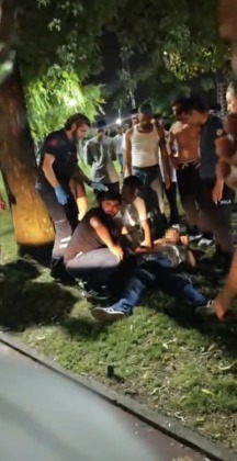Bursa’da ‘Yan baktın’ kavgasında kan aktı