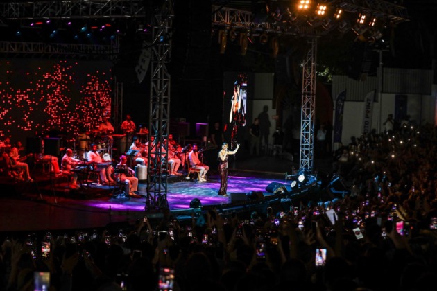 Uluslararası Bursa Festivali’nde Derya Bedavacı rüzgarı