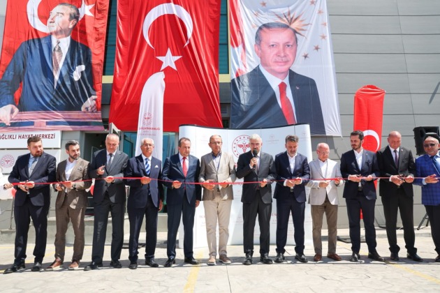 İki yeni merkez vatandaşın hizmetinde