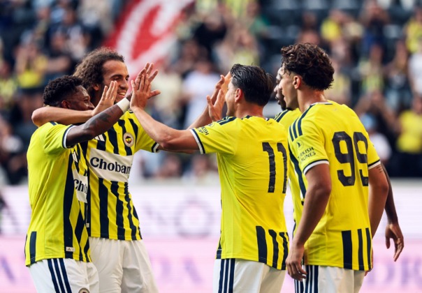 Fenerbahçe’den hazırlık maçında 5 gollü galibiyet