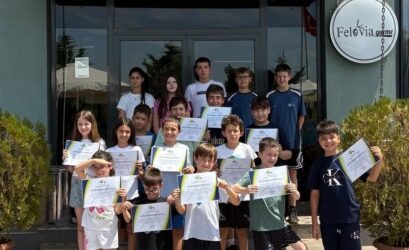 Yenigün Tenis Akademisi’nde yaz okulu coşkusu: İlk dönem sertifikalarla taçlandı