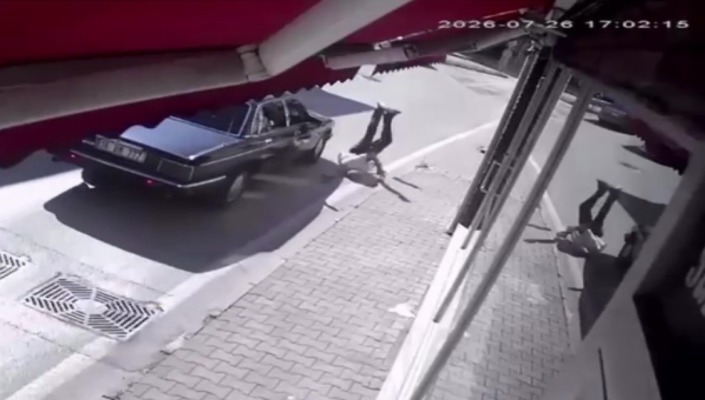Otomobilin çarptığı yaya ağır yaralandı