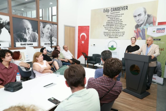 Can Yücel şiirleriyle anıldı