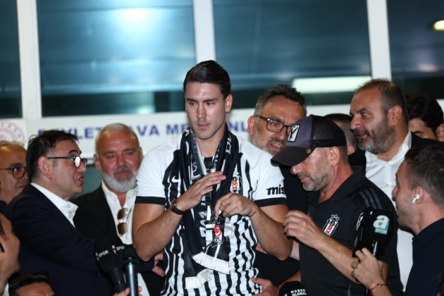 Dusan Vlahovic, Beşiktaş’ın UEFA listesinde