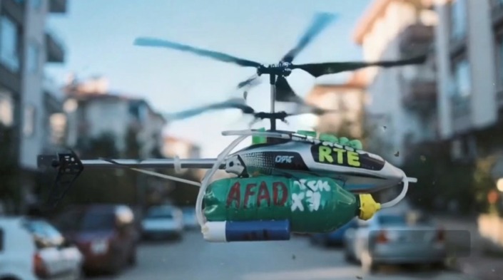 Yangınlara karşı insansız helikopter