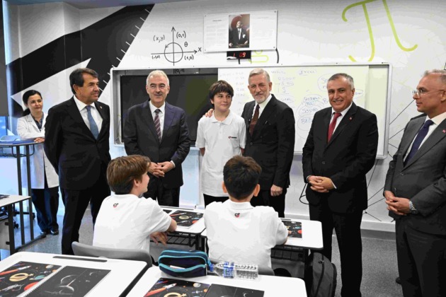 GUHEM Fen Lisesi ilk öğrencileriyle ders başı yaptı