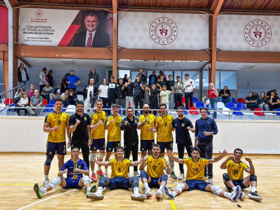 Yenişehir Belediyespor sezona set vermeden başladı