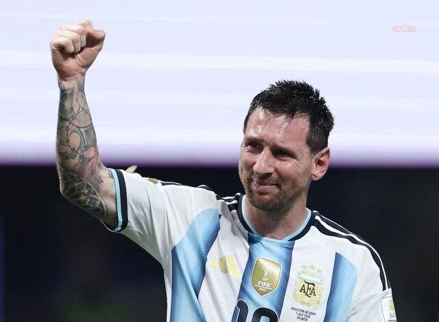 Arjantin’de tüm maçlar duracak: Lionel Messi için saygı duruşu kararı!