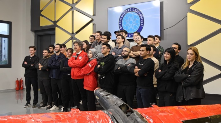 TEKNOFEST’te BUÜ rüzgârı: 14 takım finale kaldı