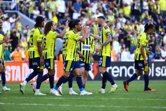 Fenerbahçe’nin 13 oyuncusu milli mesai yapacak