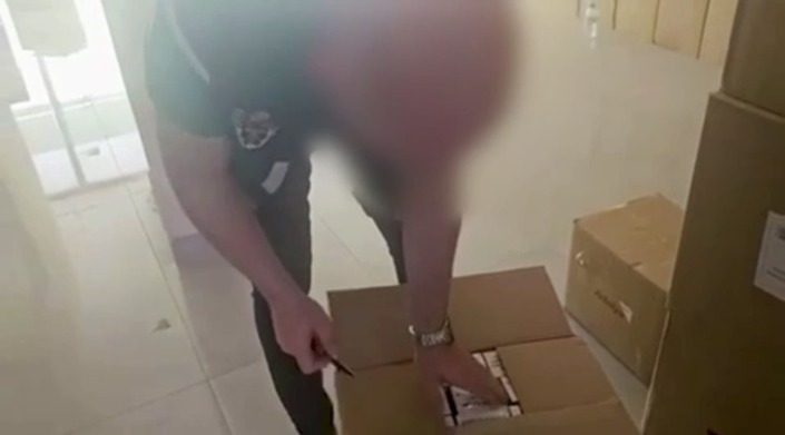 5,3 milyon bandrolsüz makaron ele geçirildi