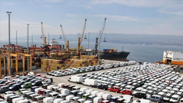 Otomotiv ihracatı 8 ayda 27,2 milyar doları aştı