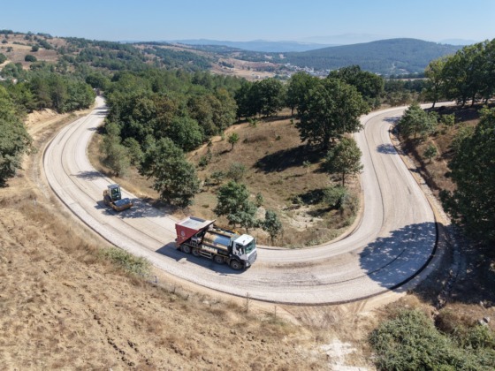 4 ilçeye 32,5 kilometre yeni yol