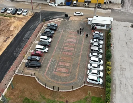 İnegöl’de 32 araçlık otopark vatandaşların hizmetine sunuldu