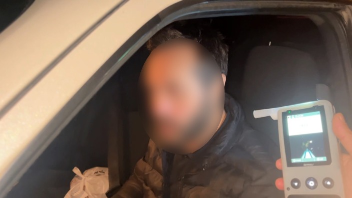 Alkollü sürücü polisi çileden çıkardı