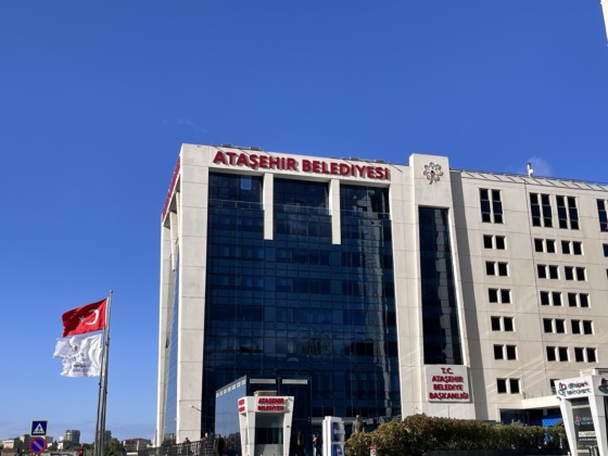 Ataşehir Belediyesi’ne operasyon