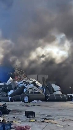 Bursa’da geri dönüşüm tesisinde yangın