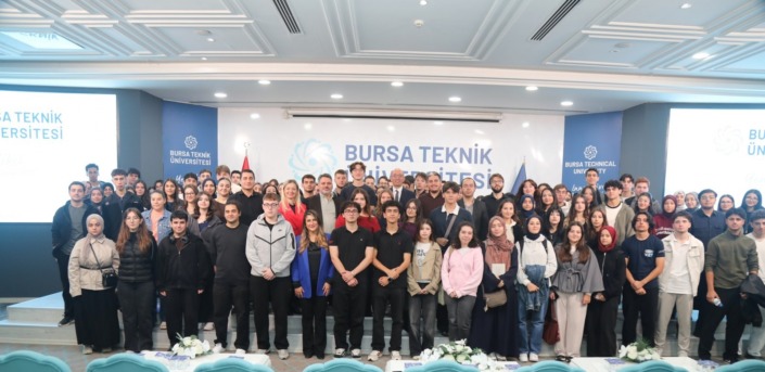 “Tercihten Önce Üniversiteni Yaşa” projesinde dördüncü dönem