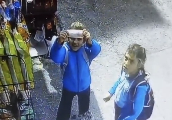Bursa’da iki kardeşten örnek davranış