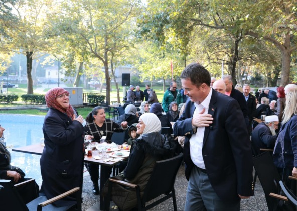 Osmangazi’de mahalle kahvaltılarının 55’incisi düzenlendi