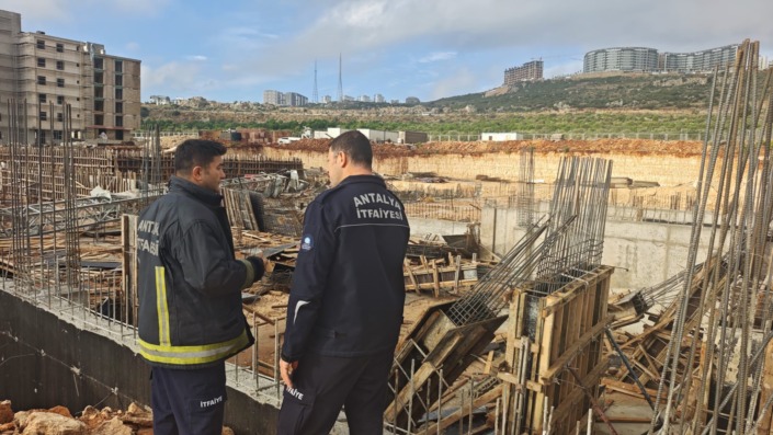 Ölen işçilerin kimlikleri belli oldu, 4 kişi gözaltına alındı