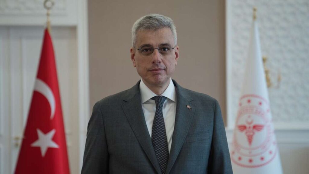 Bakan Memişoğlu: Üreten sağlık gücümüz büyüyor