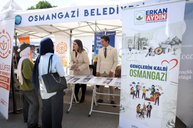 Üniversiteli gençlere Osmangazi’den sıcak karşılama