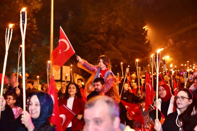 Kestel’de görkemli kutlama