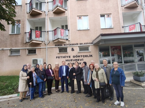 Kenan Pars: Emeklilerimiz insanca yaşayabilecekleri koşulları istiyor